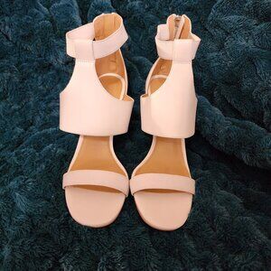 Micheal Kors heeled sandal